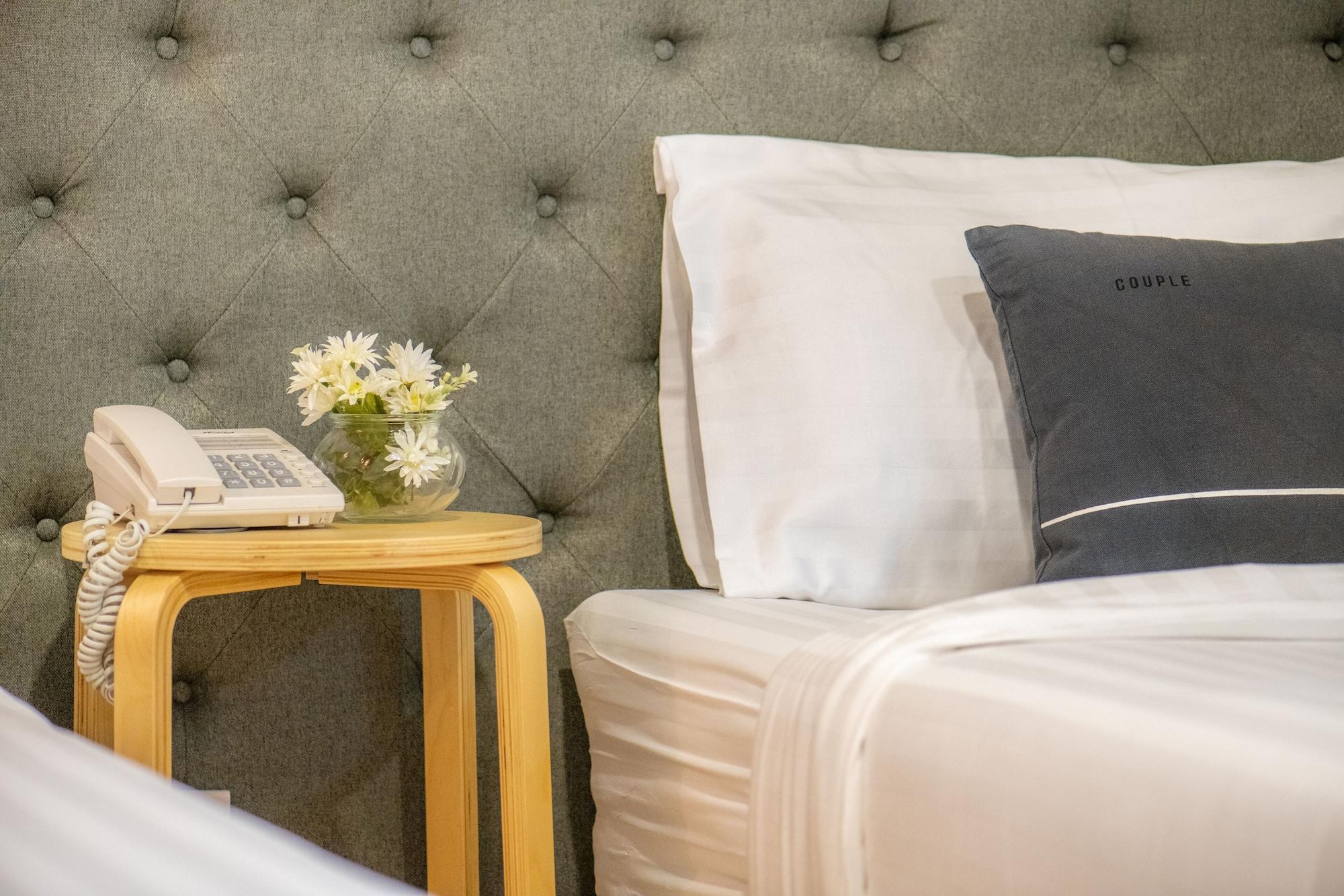 Tori Prestige Bangkok Hotel Екстериор снимка